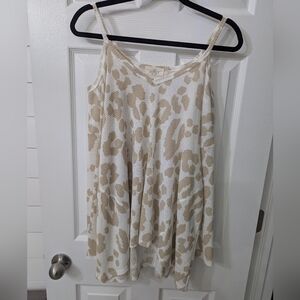 NWOT boutique cold shoulder top M